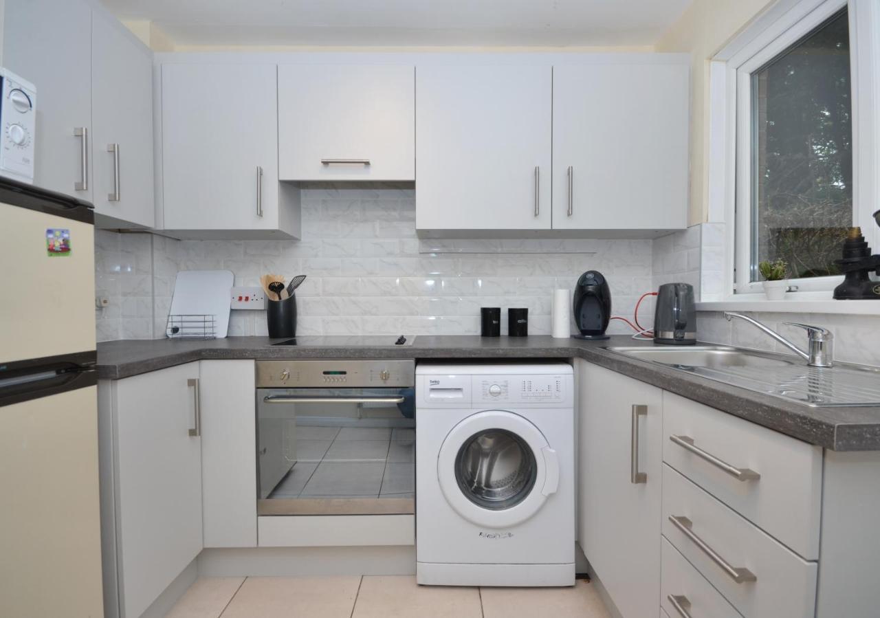 Bright Stylish 2 Bedroom Garden Apartment South Belfast Close To Everything Екстериор снимка