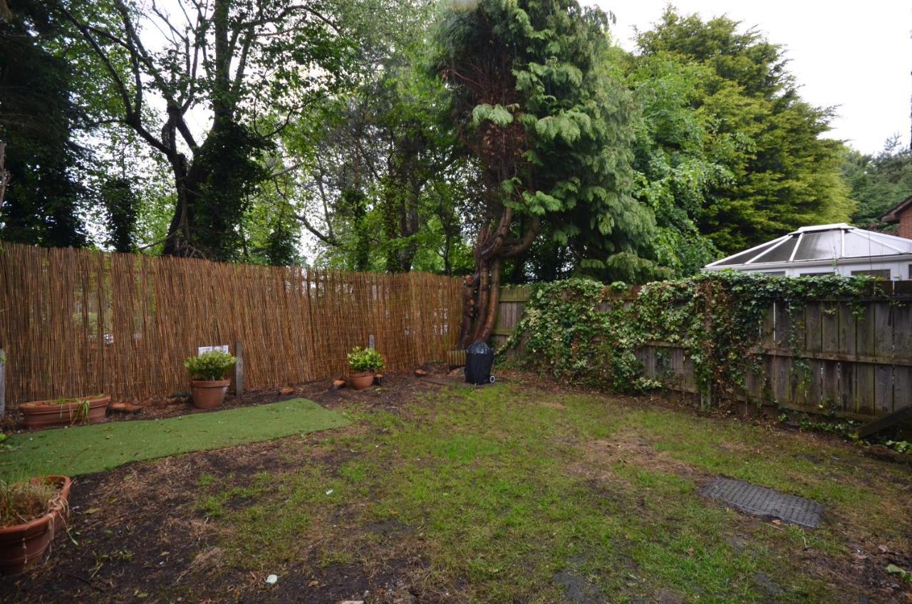 Bright Stylish 2 Bedroom Garden Apartment South Belfast Close To Everything Екстериор снимка