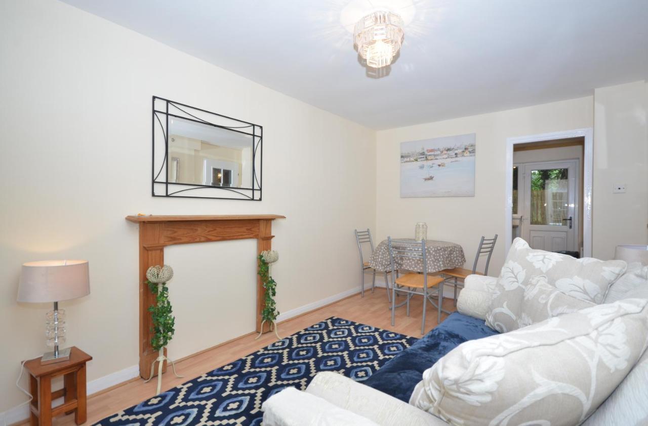 Bright Stylish 2 Bedroom Garden Apartment South Belfast Close To Everything Екстериор снимка