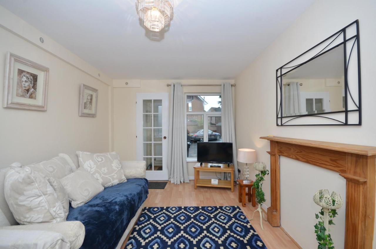 Bright Stylish 2 Bedroom Garden Apartment South Belfast Close To Everything Екстериор снимка